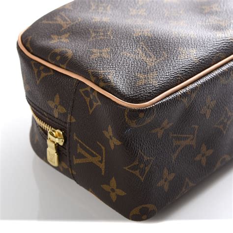 toiletry bag 25 louis vuitton